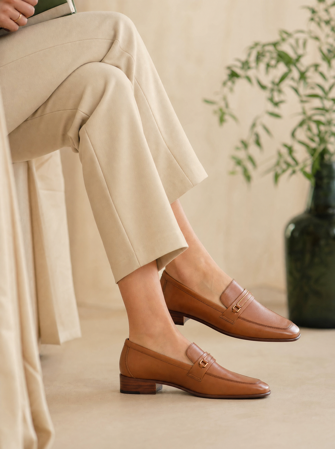 Loafers & Flats