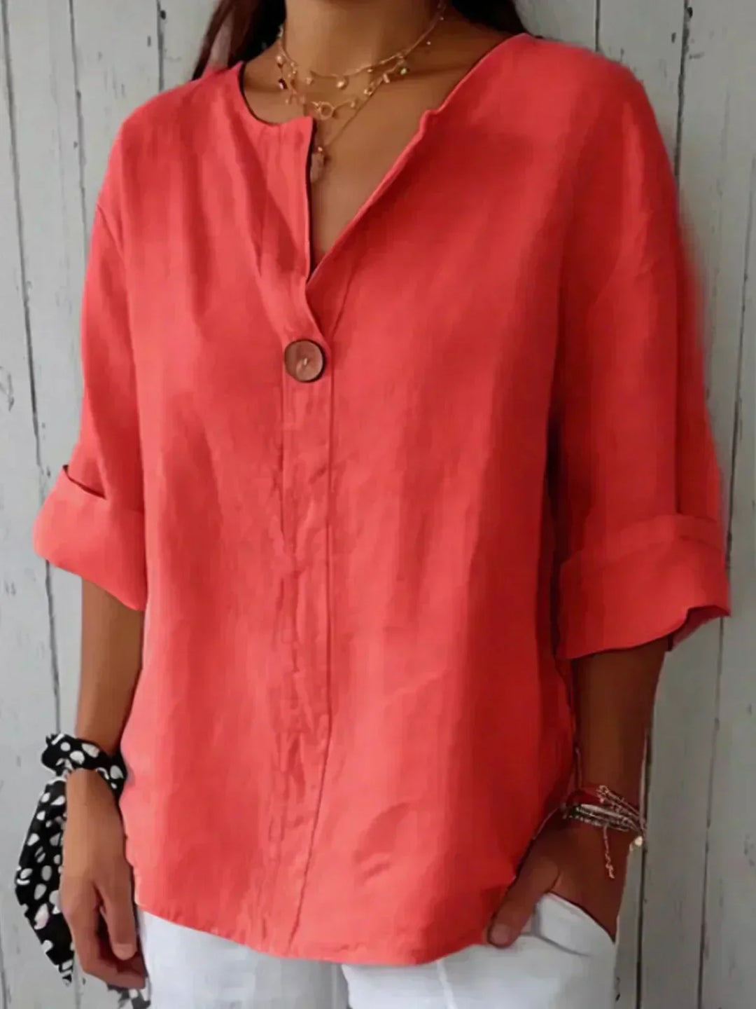 ZAMMA - Relaxed V-Neck Top