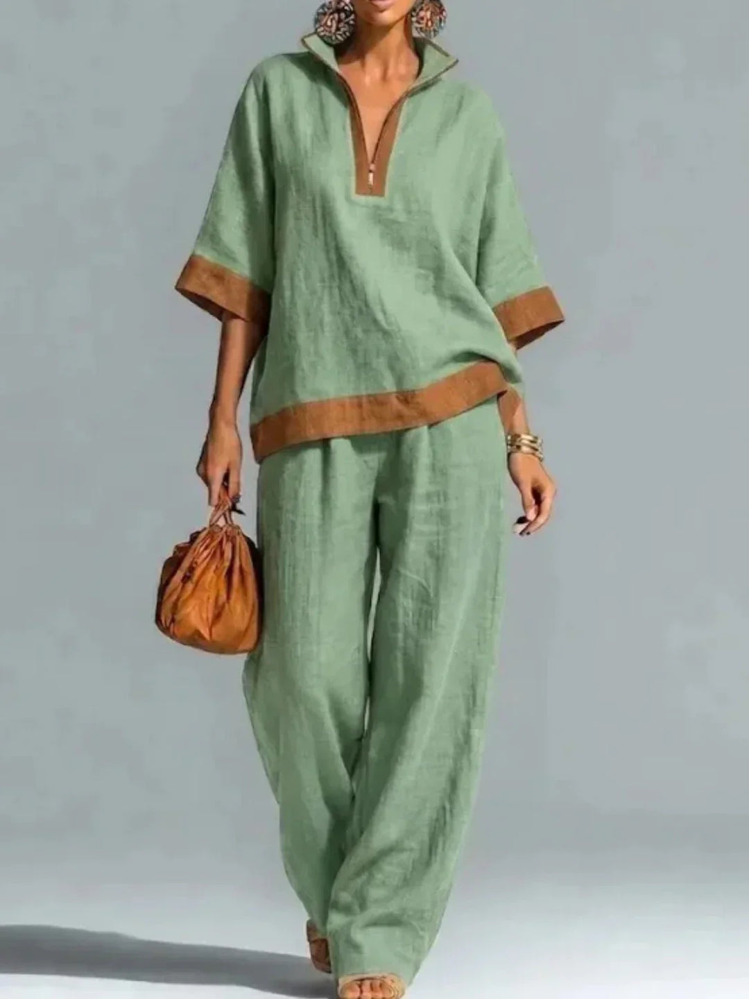 GENEVA - Fluid Set with High Collar