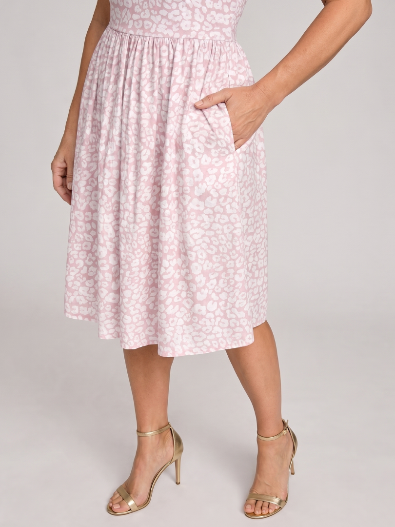 Guinevere™ - Square Neck Floral Print Knee Length Dress
