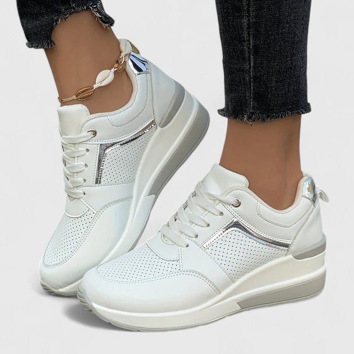 SOLVI™ Comfort Support Shoes - White