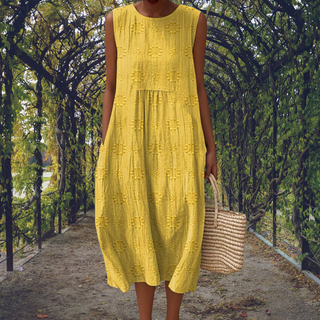 Halle™ - Elegant Sleeveless Dress with Pockets