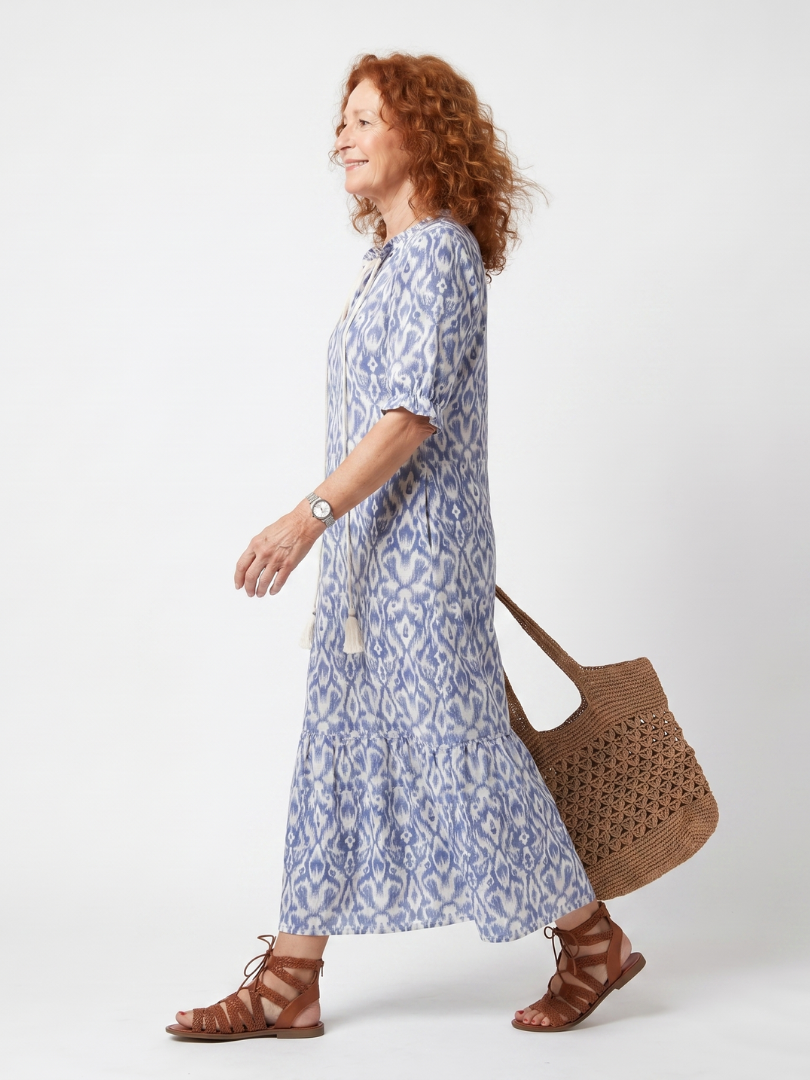 QUITTERIE - Tassel Tie-Neck Printed Midi Dress