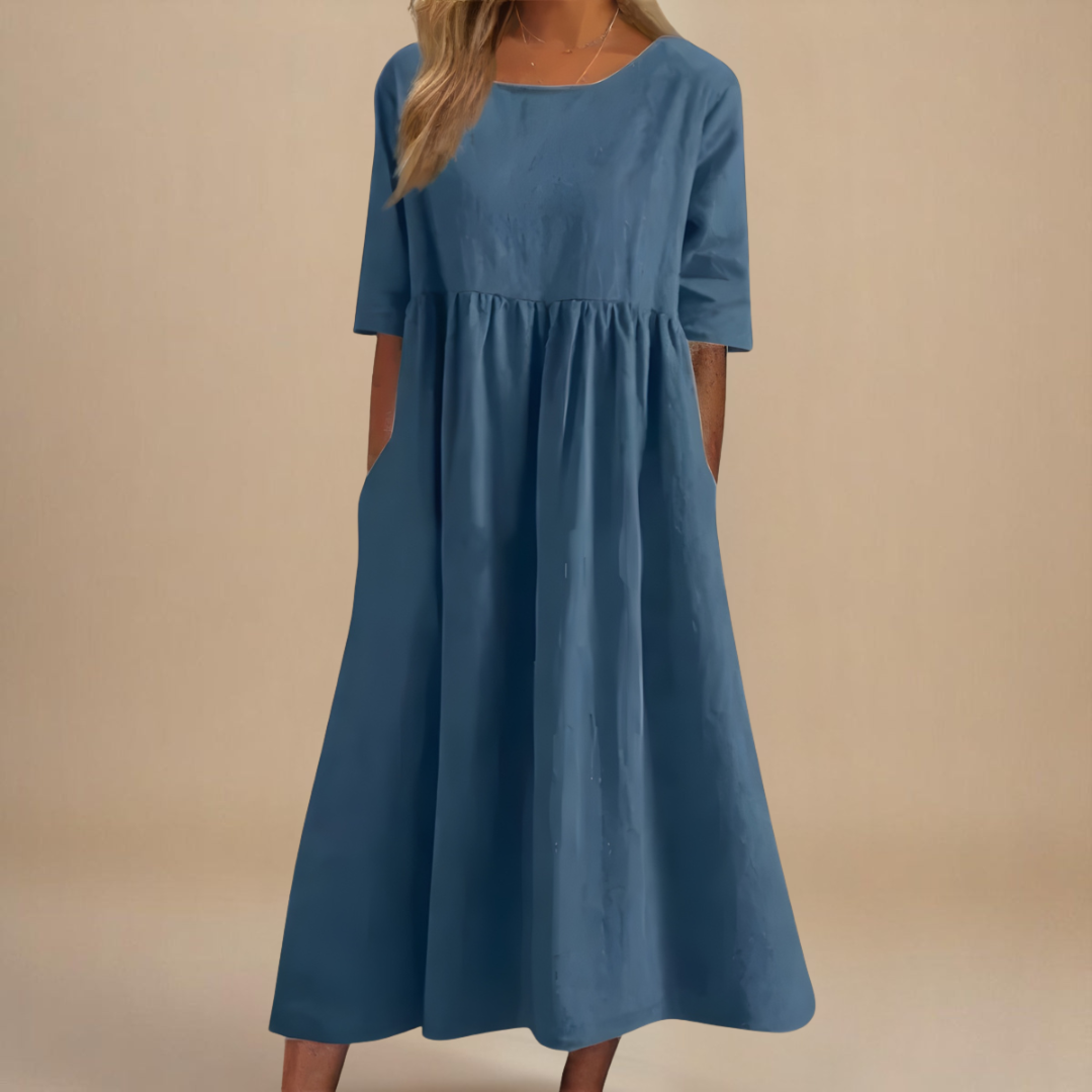 Juno™ - Flattering Dress