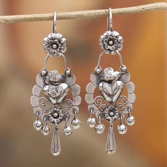 LUCIENNE - Silver Floral Chandelier Drops