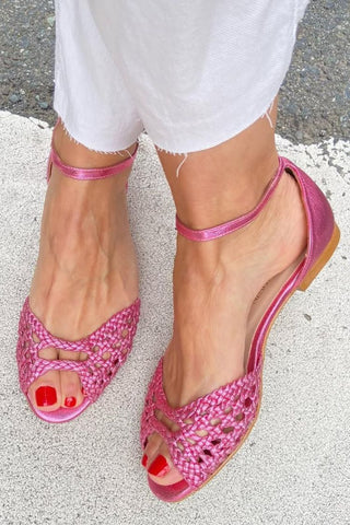 ISADORA™ - Woven Gold Statement Sandals
