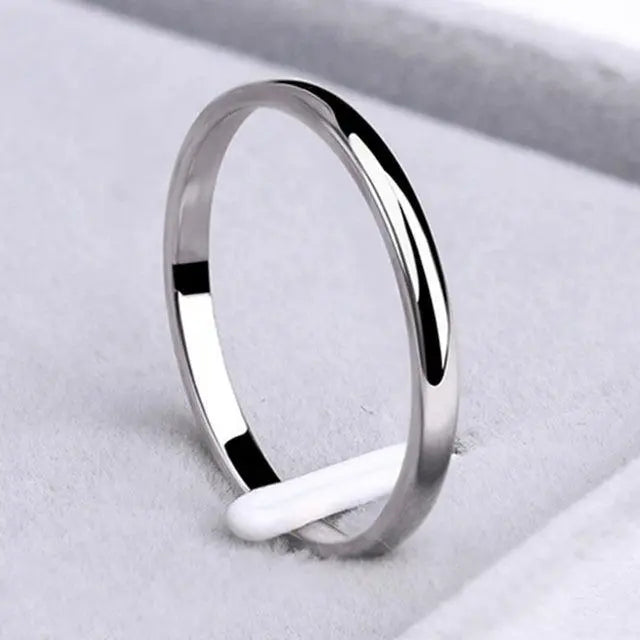 Sofia | Simple Ring in Gold and Silver