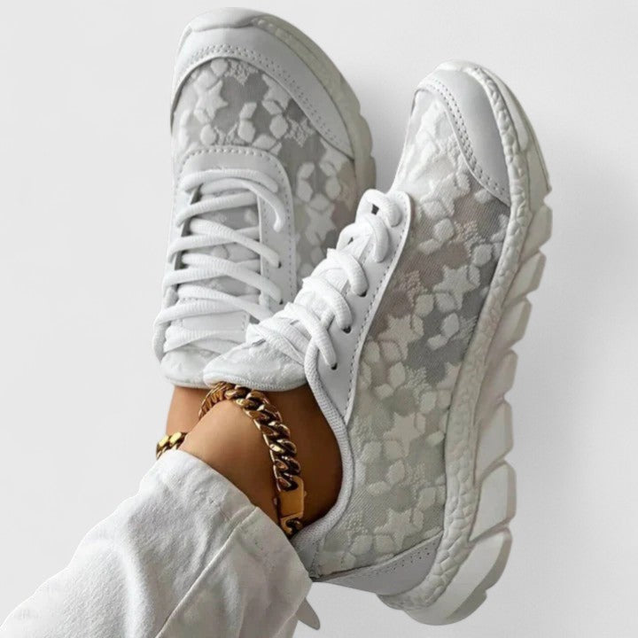 HULDA - Comfortable Sneakers