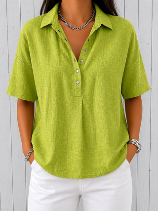 Henrietta - Blouse with Collar and Button