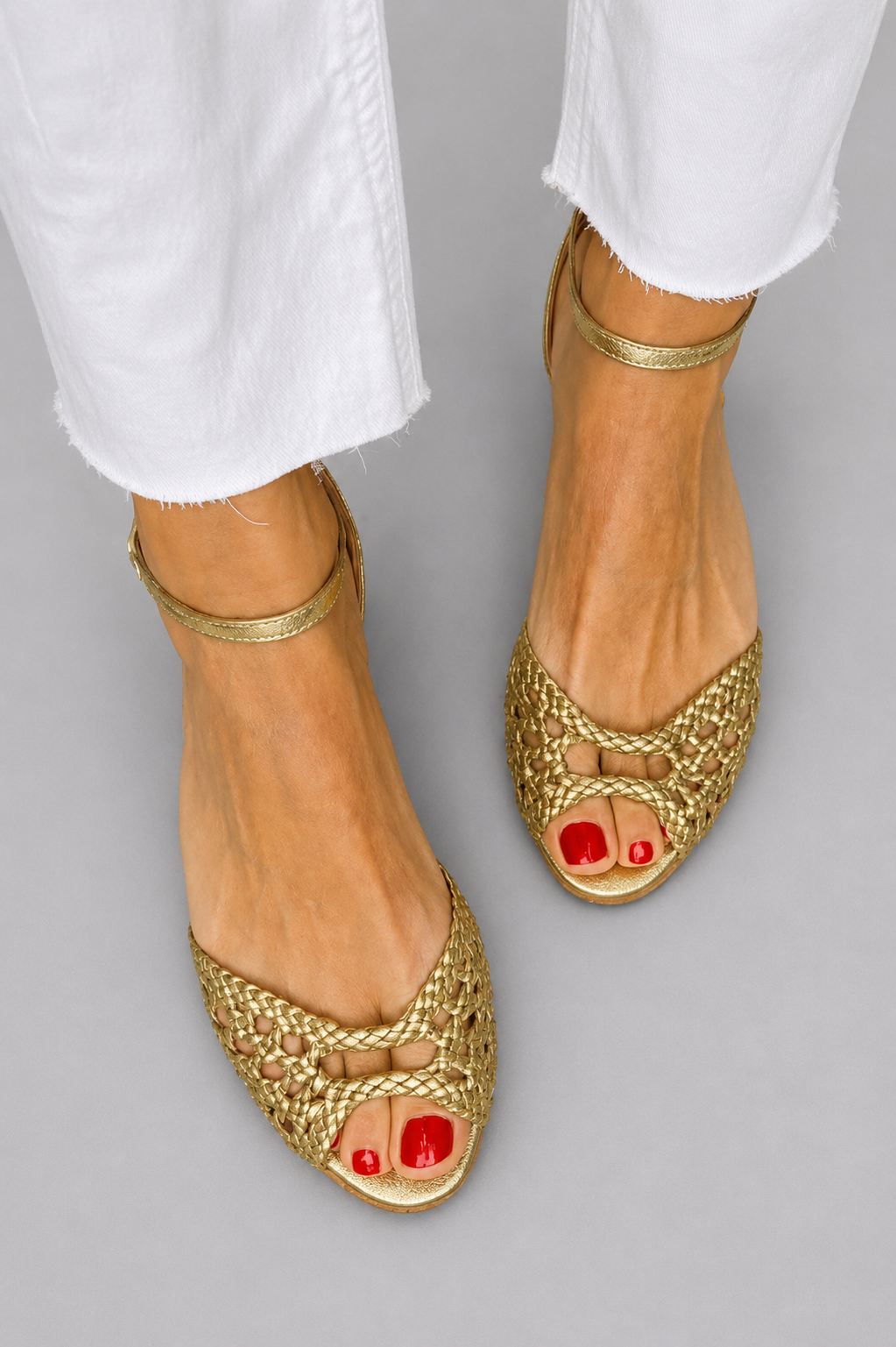ISADORA™ - Woven Gold Statement Sandals