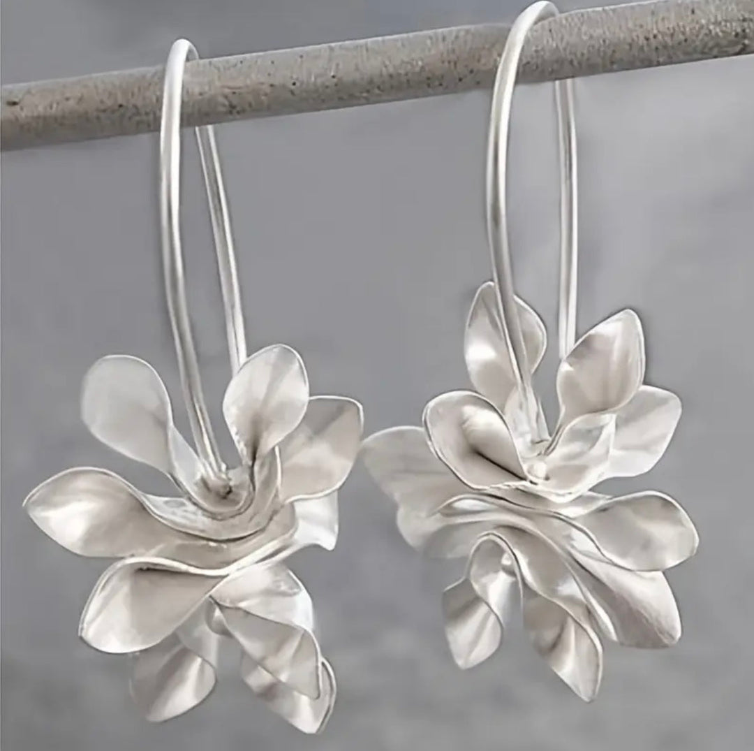 BERNADETTE - Silver Floral Hoop Drops