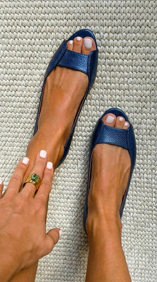 JEANNE™ - Chic Golden Comfort Sandals