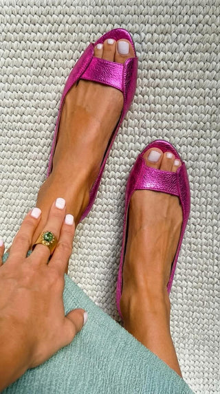 ADELINA™ - Chic Comfort Golden Flat Sandals