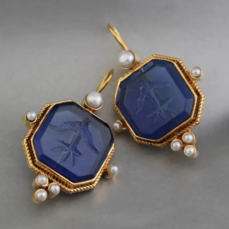 ODETTE - Pearl Geometric Pendant Earrings