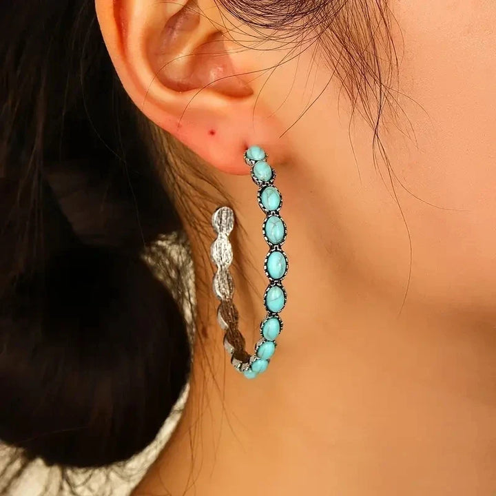 MARCELINE - Oval Silver Hoop Earrings