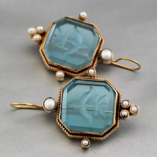 ODETTE - Pearl Geometric Pendant Earrings