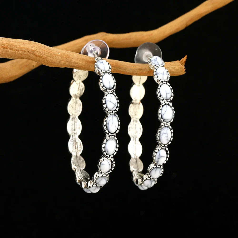 MARCELINE - Oval Silver Hoop Earrings