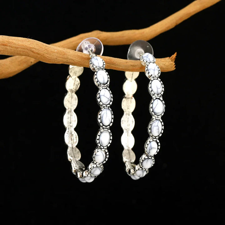 MARCELINE - Oval Silver Hoop Earrings
