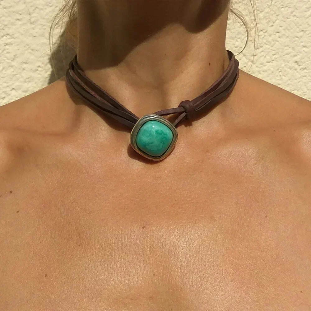 ZELIE - Turquoise Gemstone Pendant Necklace
