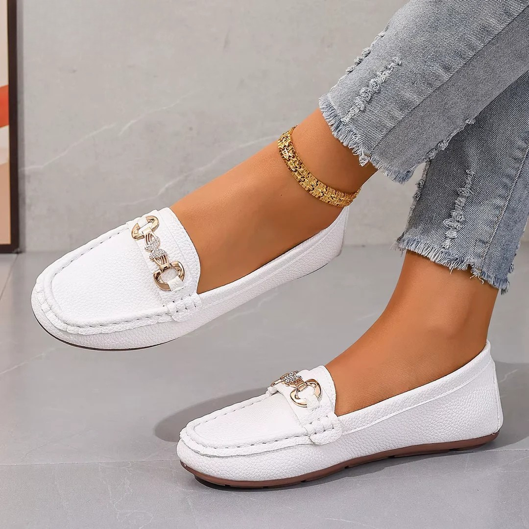 CORENTINE™ - Orthopedic Chain-Detail Loafers