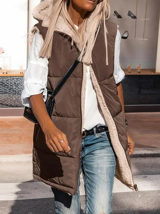 LUCY™ - Cozy Sleeveless Woven Jacket with Hood for Winter Wear