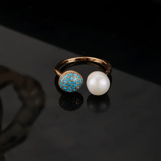 EUGENIE - Pearl Turquoise Beauty Ring