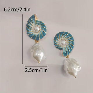 YOLANDE - Seashell Pearl Earrings