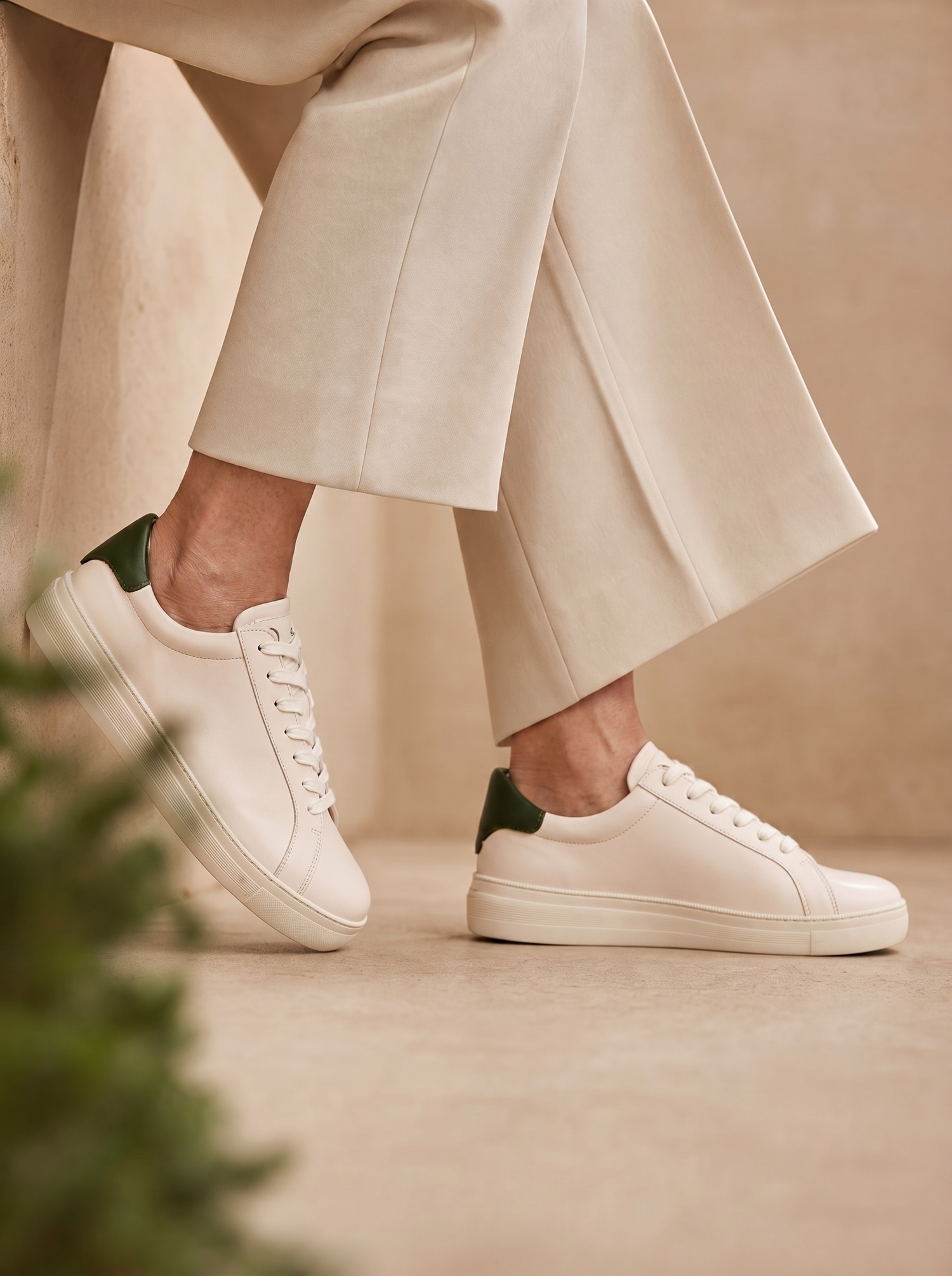 Sneakers - 50+ persona