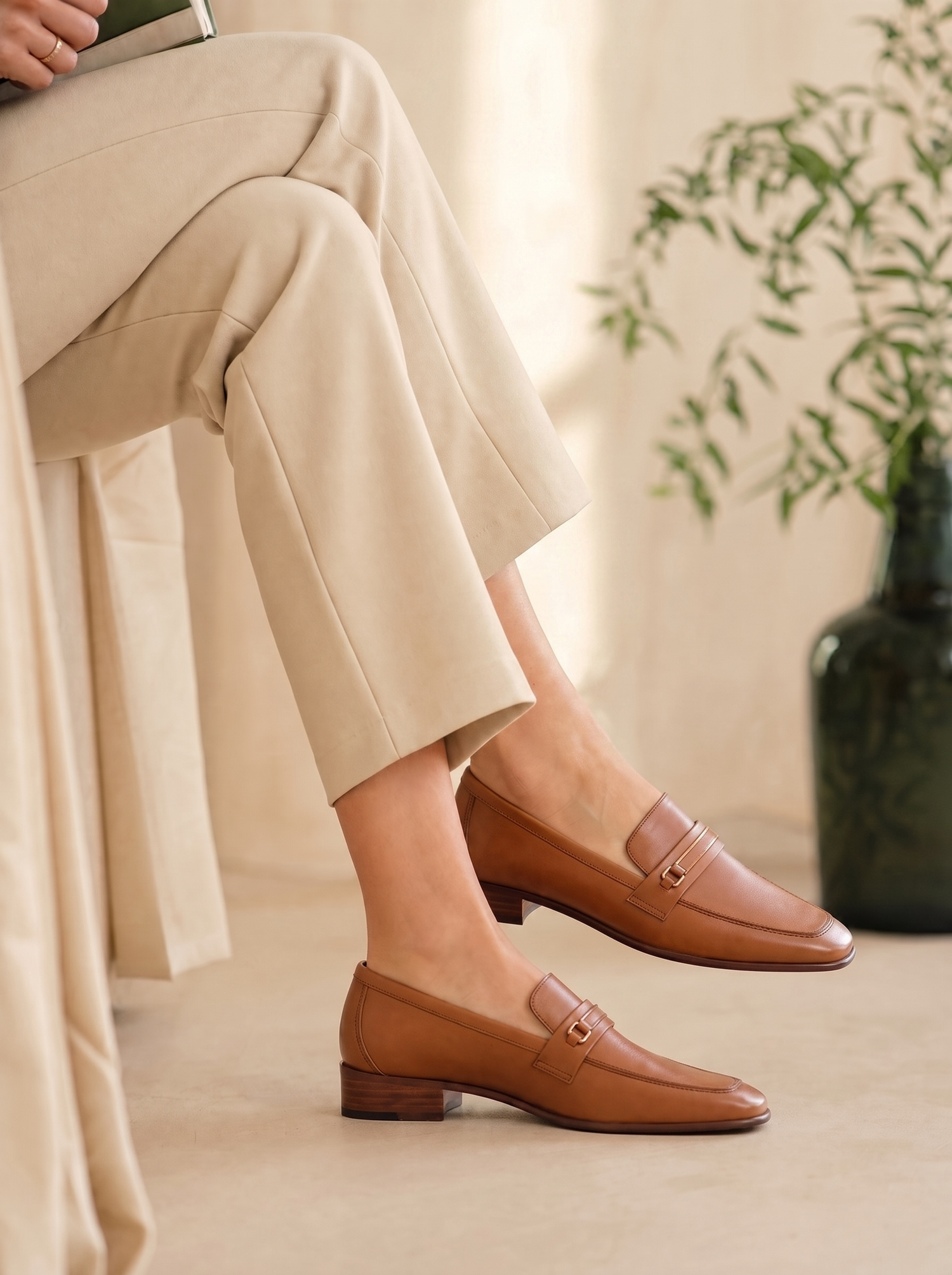 Loafers & Flats - 50+ persona
