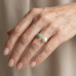 EUGENIE - Pearl Turquoise Beauty Ring